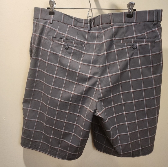 Cypress Club Performance Grey plaid chino Golf shorts size 38 - Picture 6 of 10